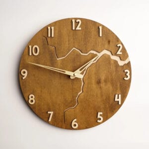 Great Wall clock unique with numbers